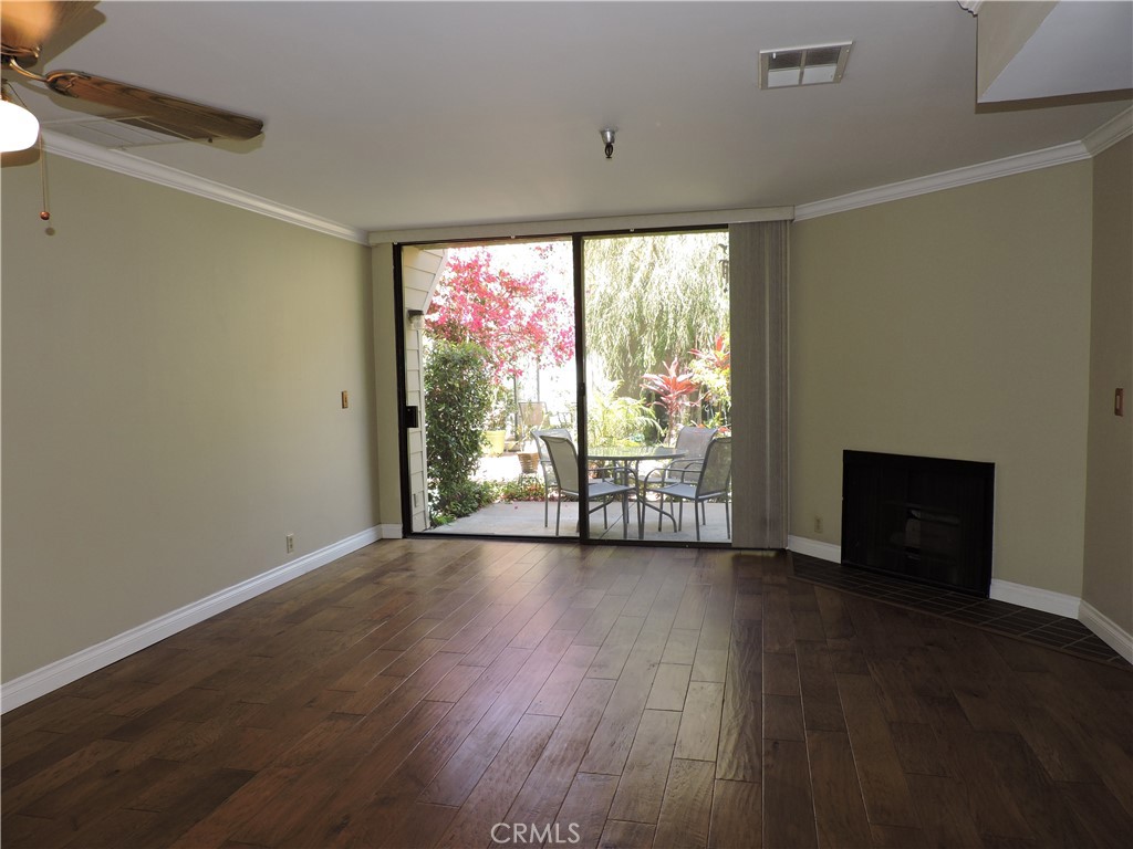 5453 Twin Lakes Drive