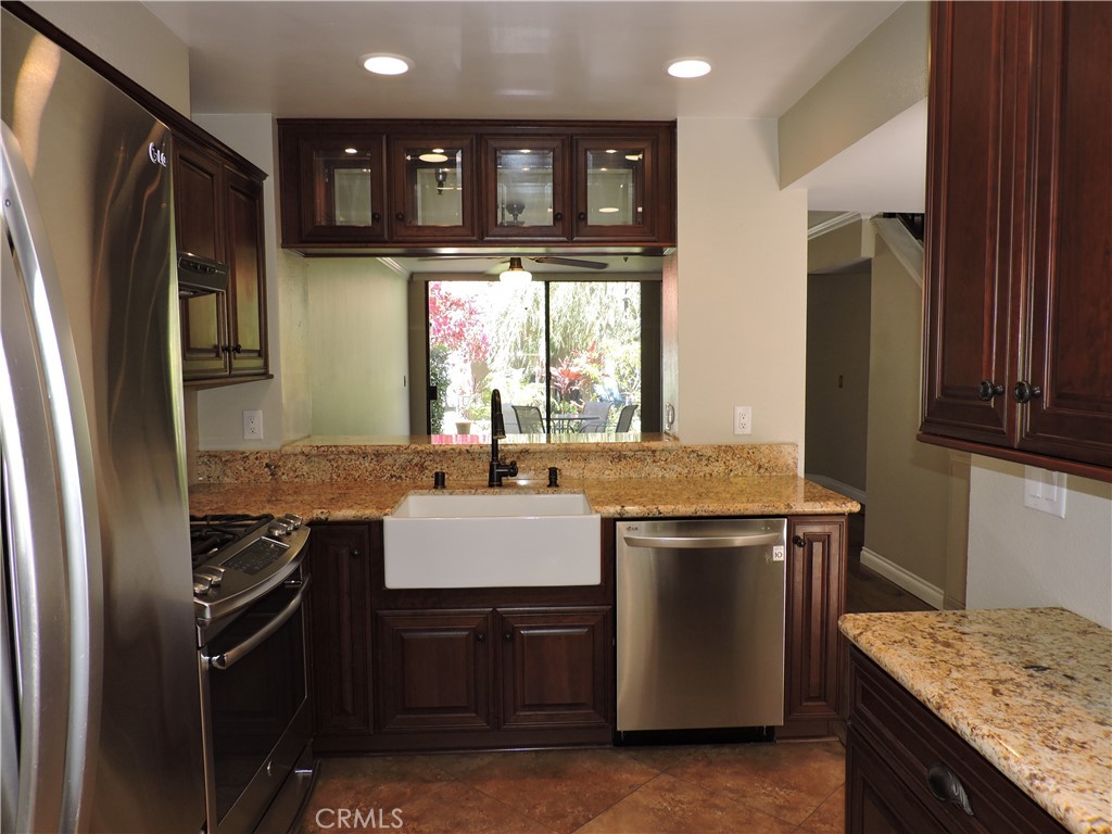 5453 Twin Lakes Drive