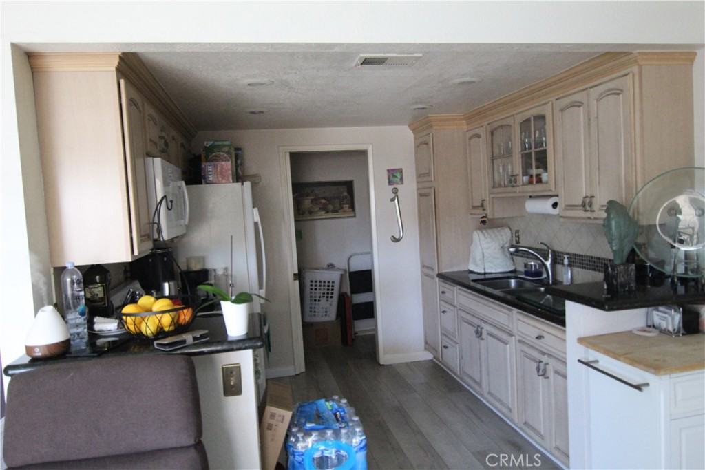 841 Las Lomas Drive 110