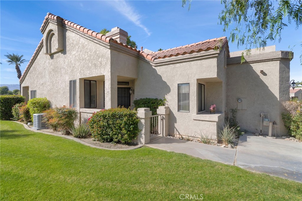 41547 Princeville Lane