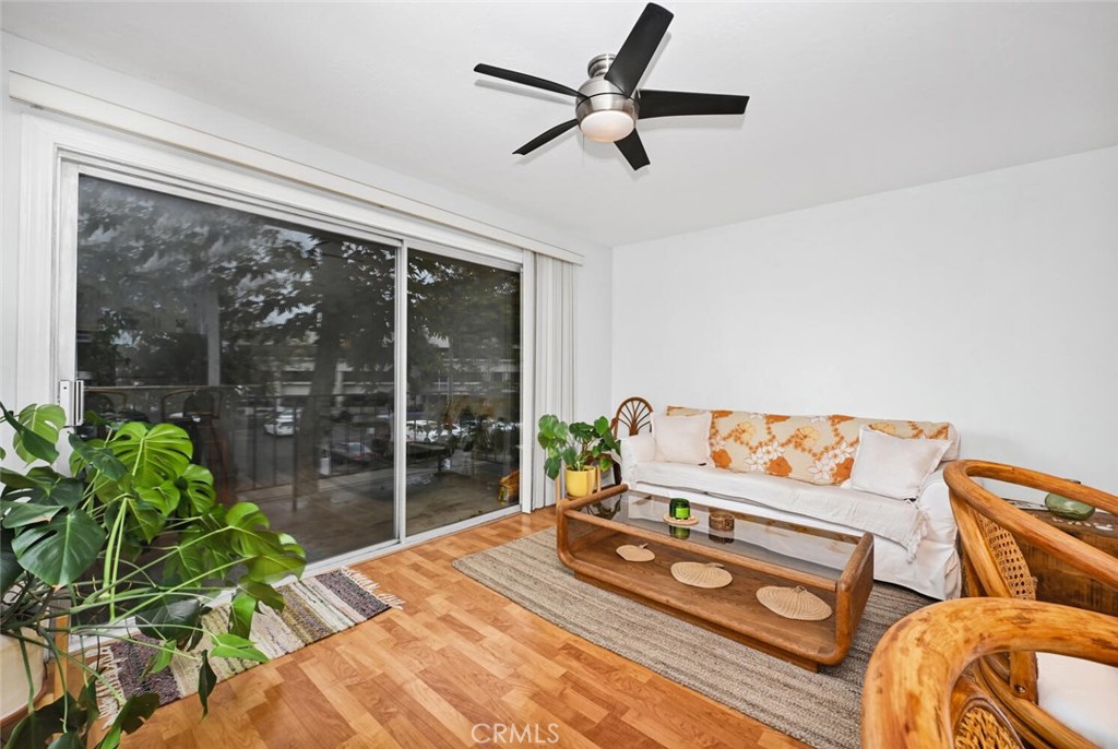 300 Cagney Lane 215