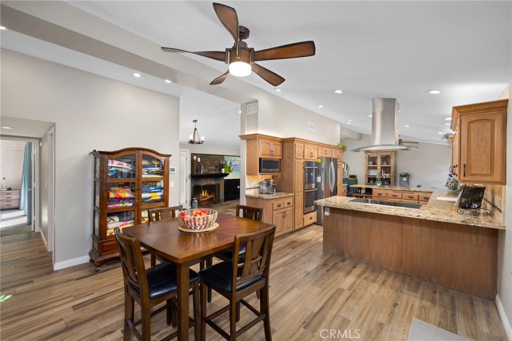 3241 Kenilworth Drive