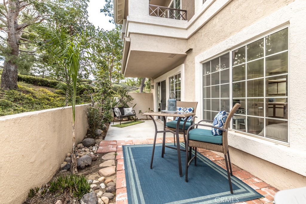 1094 S Sundance Drive