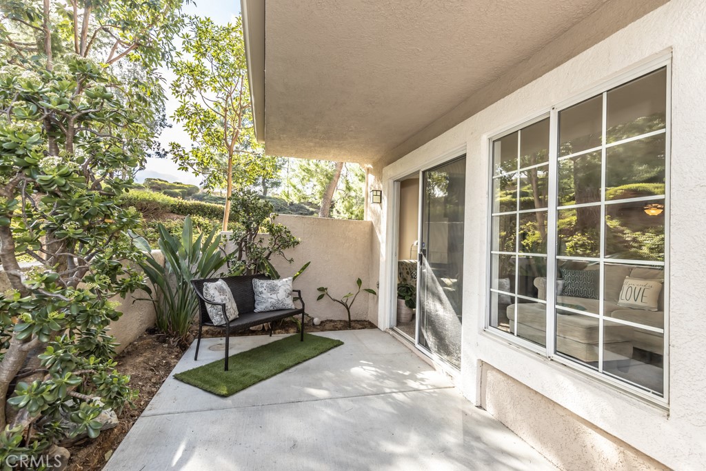 1094 S Sundance Drive