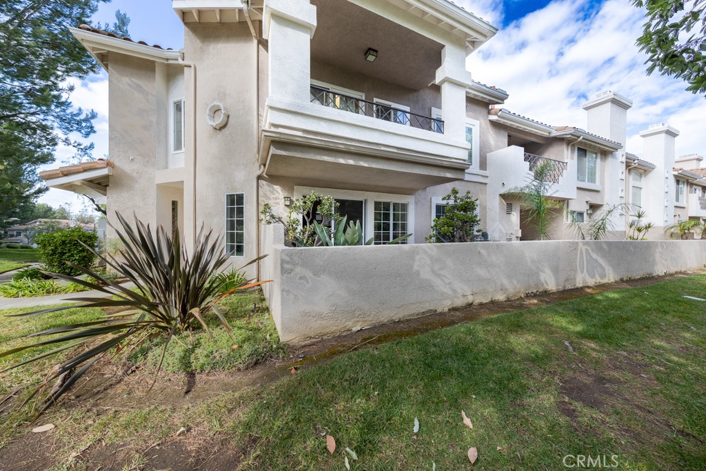 1094 S Sundance Drive