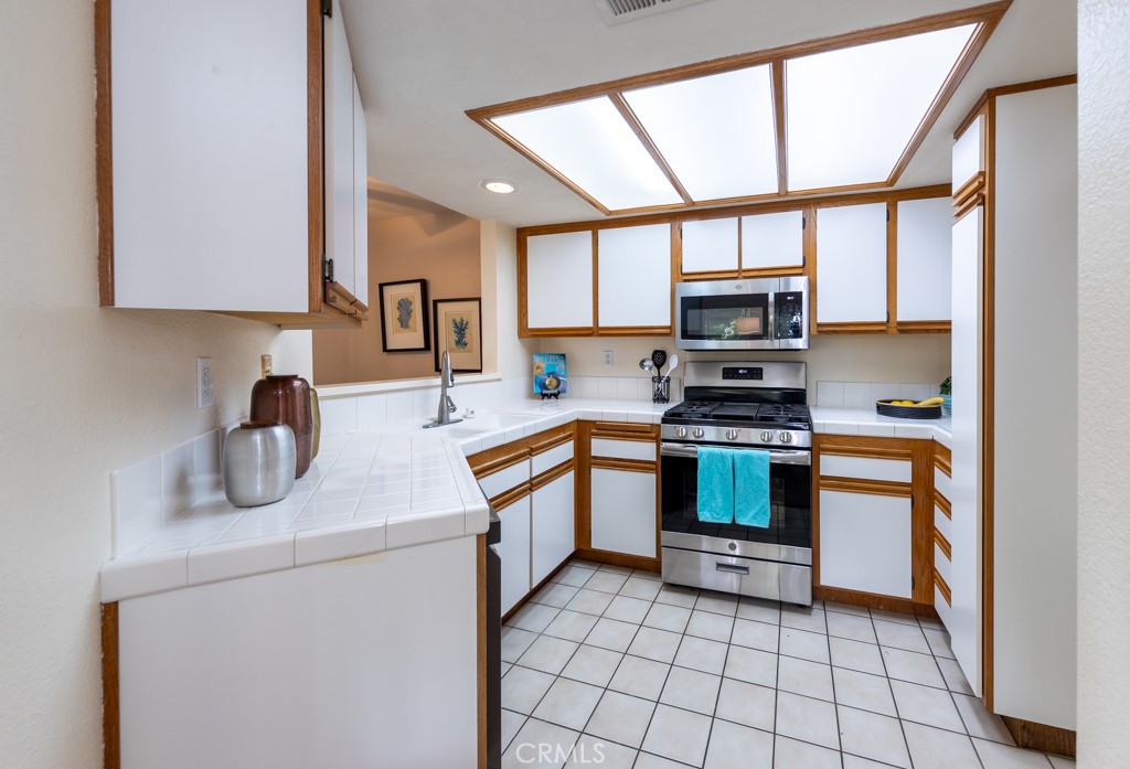 1094 S Sundance Drive