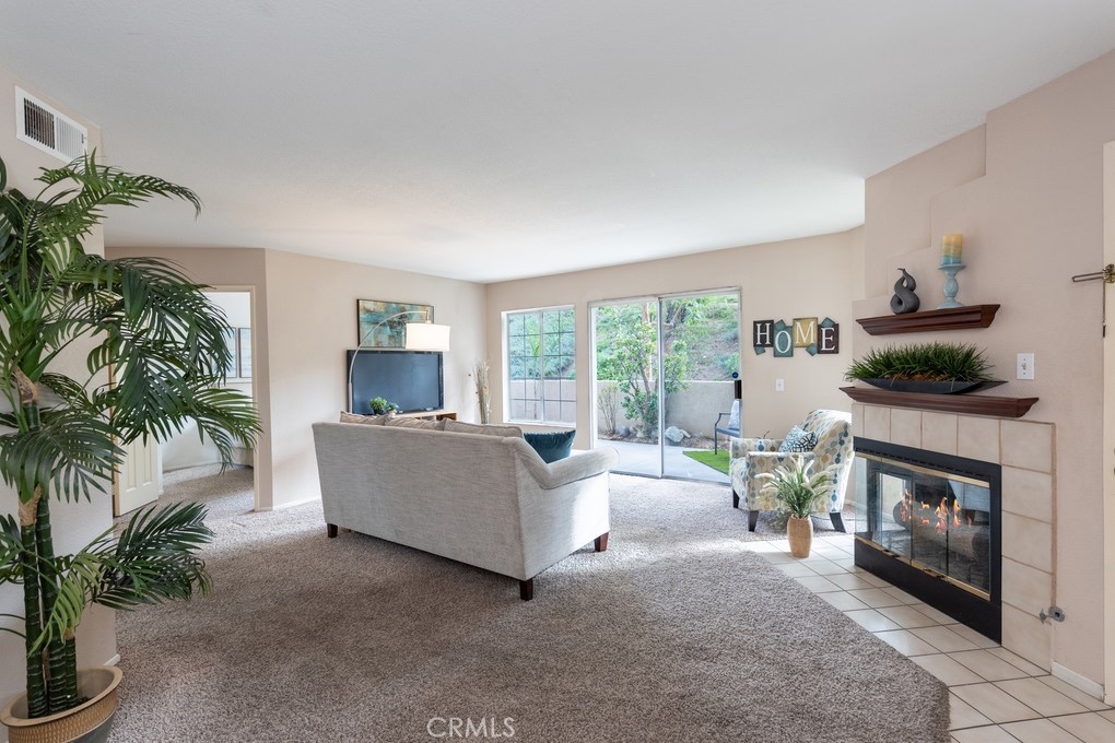 1094 S Sundance Drive