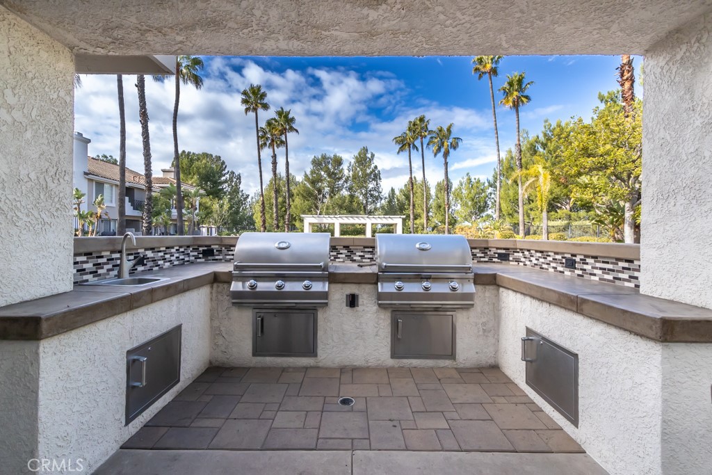 1094 S Sundance Drive