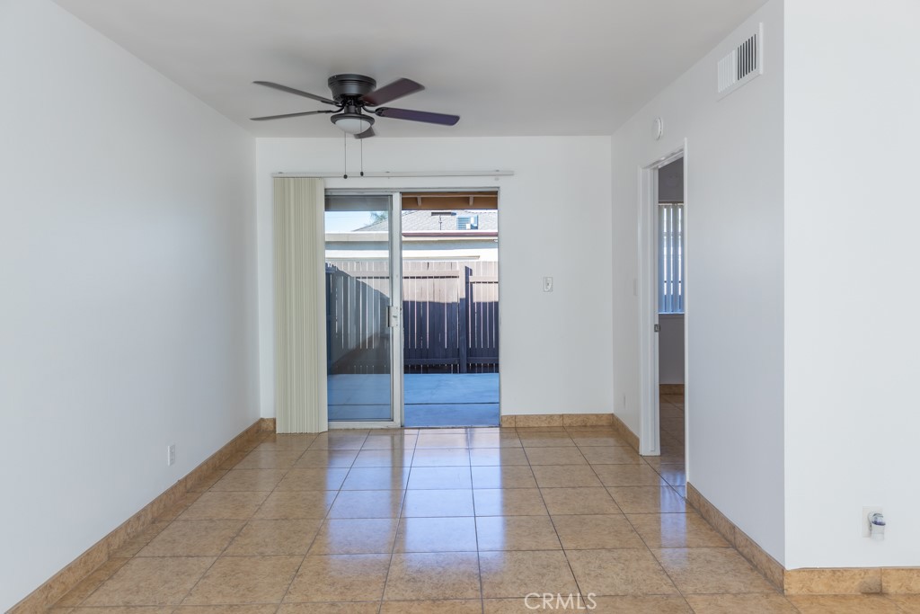 1682 W Cindy Lane B