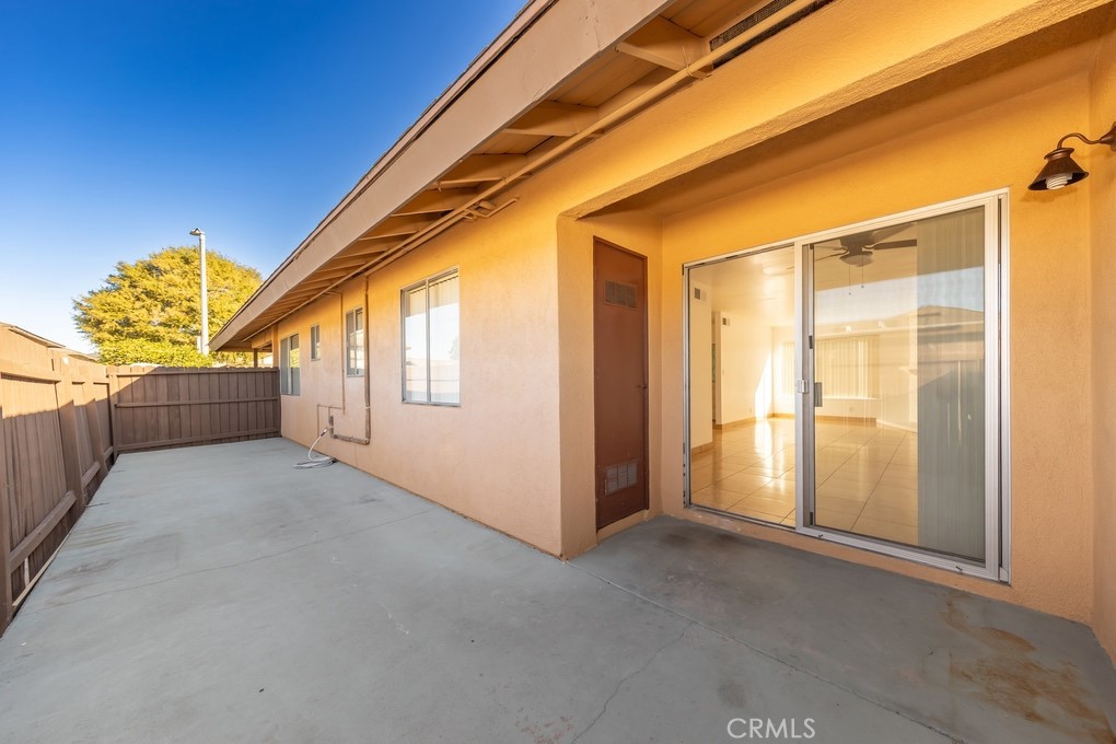 1682 W Cindy Lane B