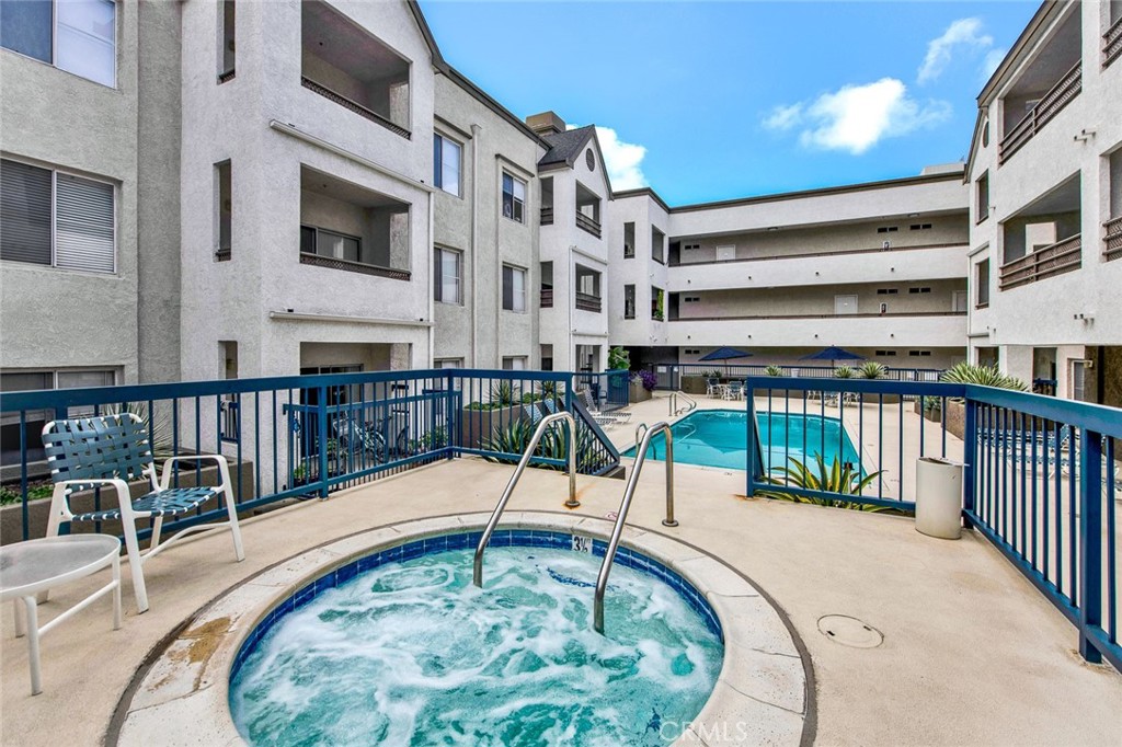 300 N El Molino Avenue 225