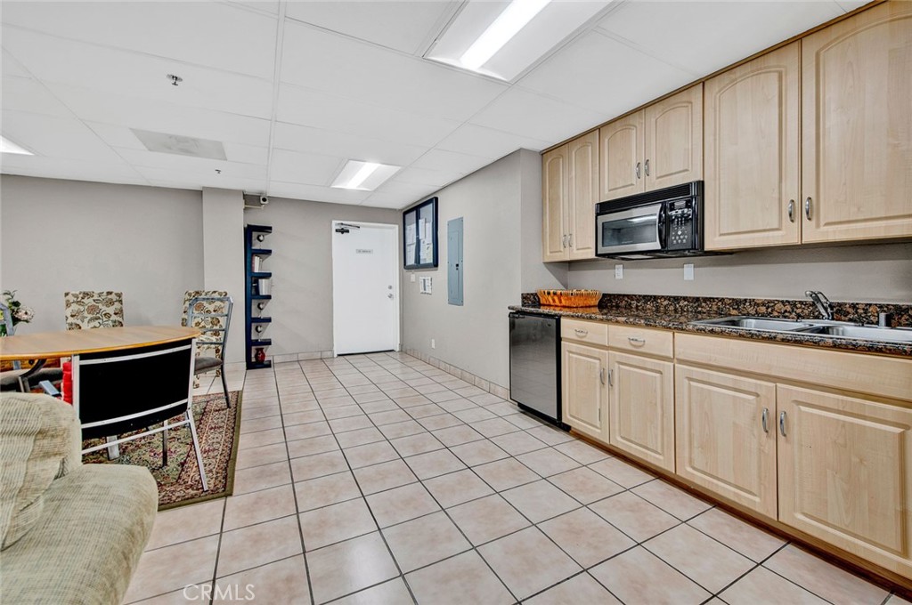 300 N El Molino Avenue 225