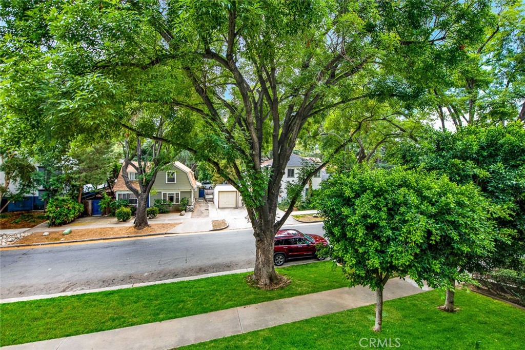 300 N El Molino Avenue 225