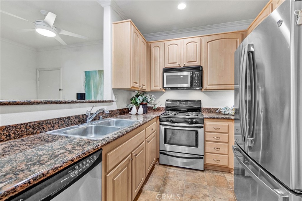 300 N El Molino Avenue 225