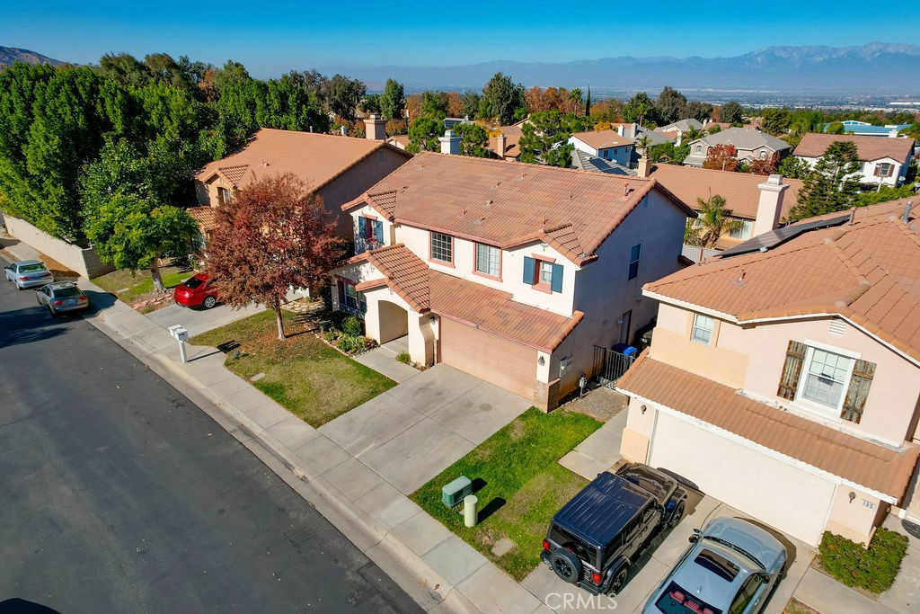 125 Smokethorn Street