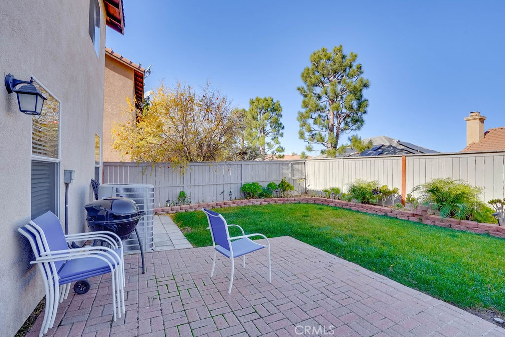 125 Smokethorn Street