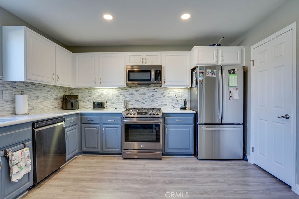 125 Smokethorn Street