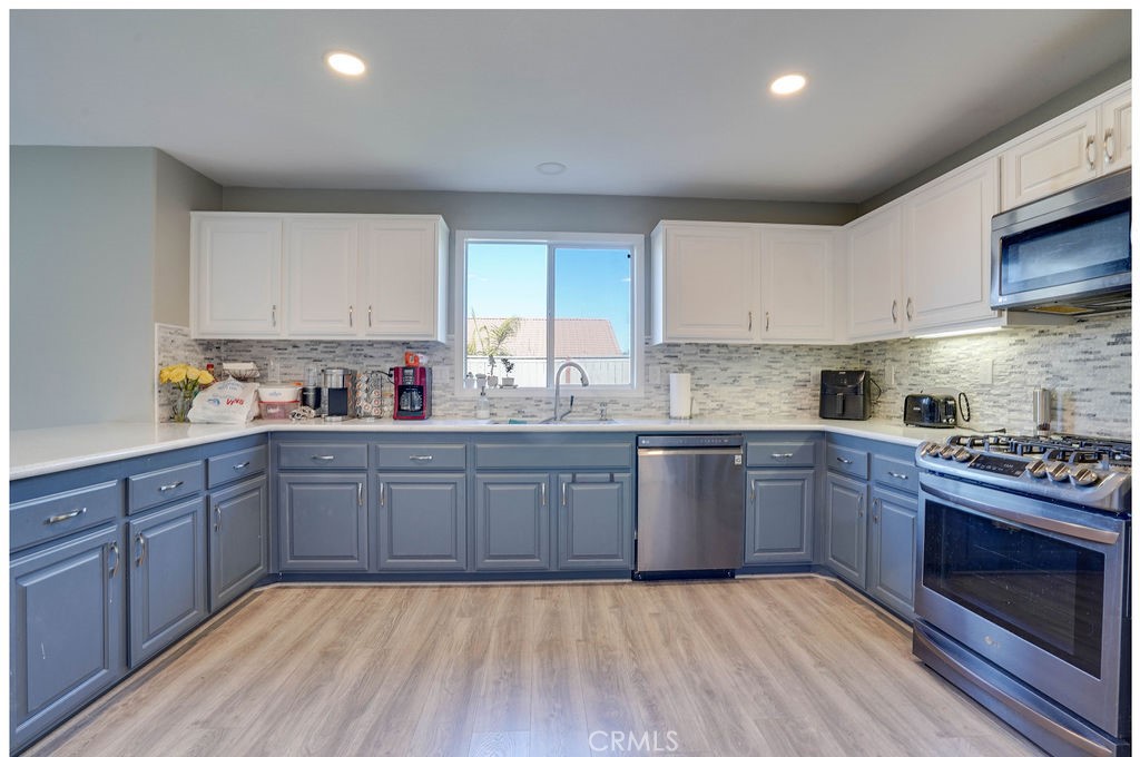 125 Smokethorn Street