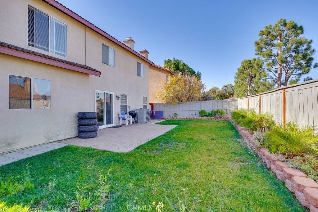 125 Smokethorn Street