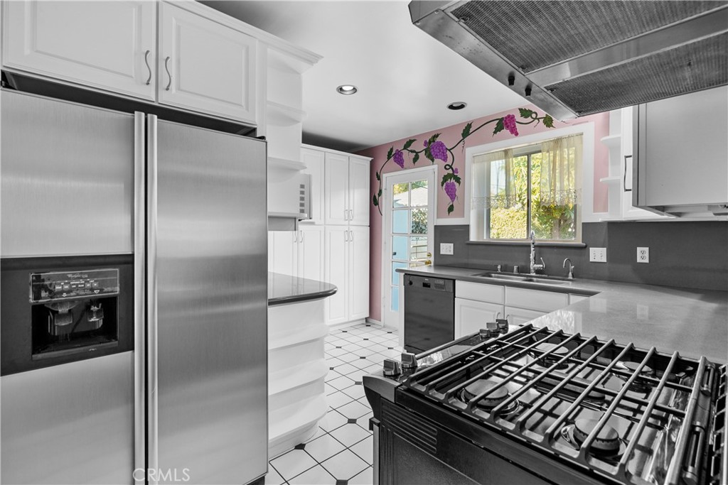 5637 E Peabody Street