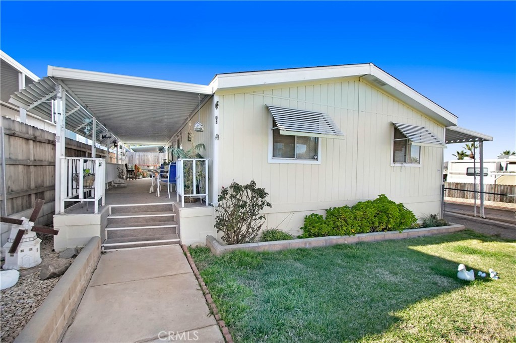 15980 Grand Avenue M45