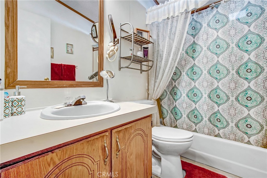 15980 Grand Avenue M45