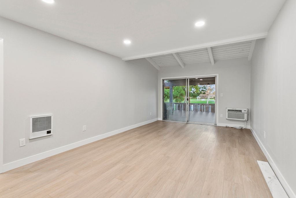 1010 W Macarthur Boulevard 102