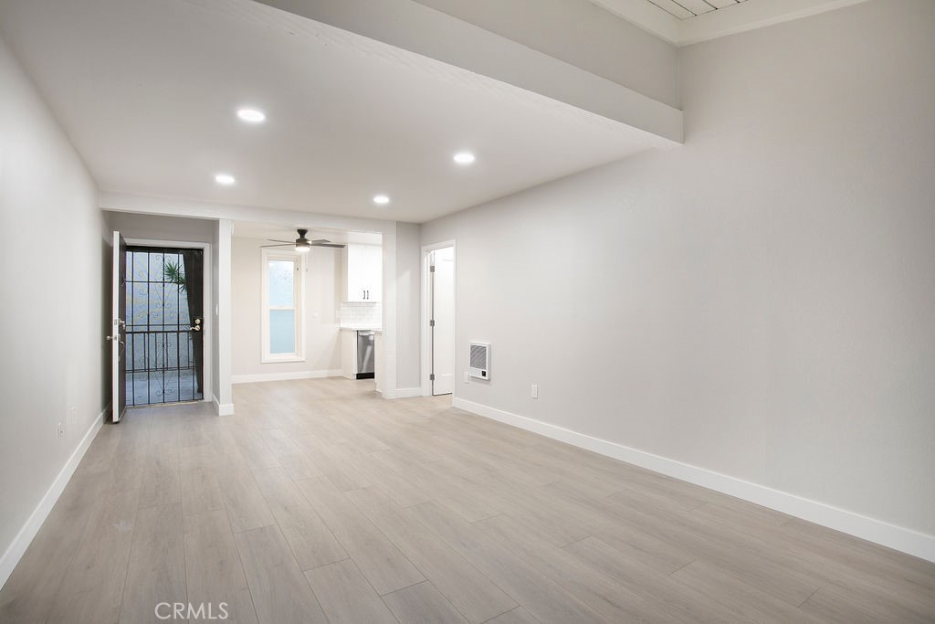 1010 W Macarthur Boulevard 102