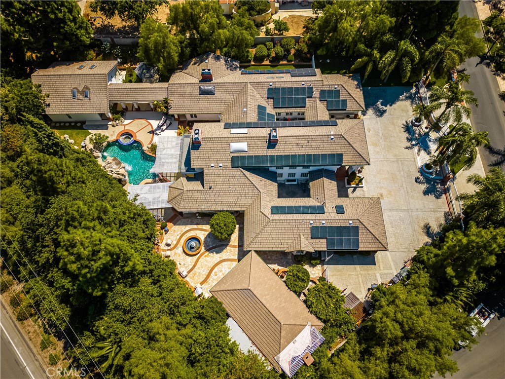 4501 E Cerro Vista Drive