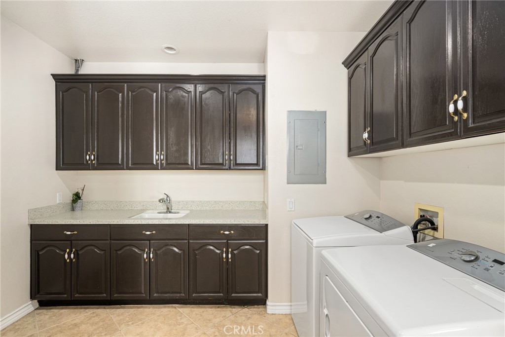 4501 E Cerro Vista Drive