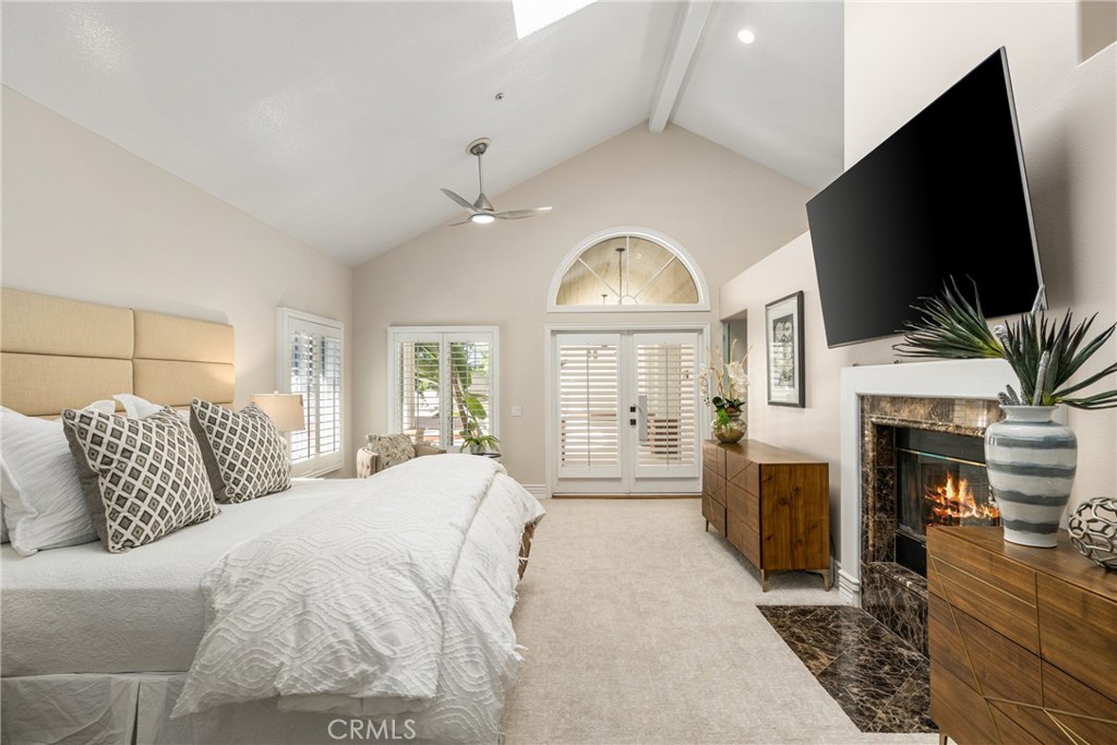 4501 E Cerro Vista Drive