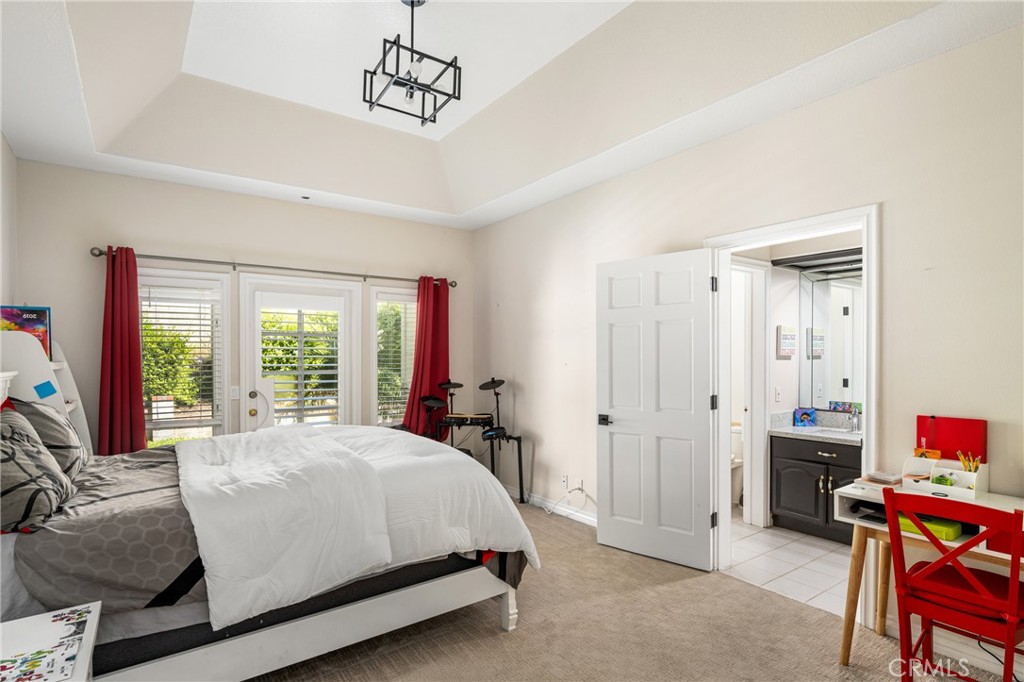 4501 E Cerro Vista Drive