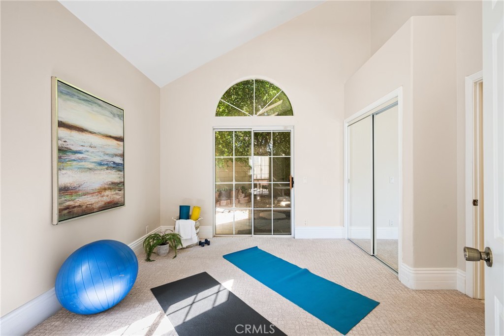 4501 E Cerro Vista Drive