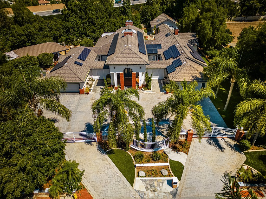 4501 E Cerro Vista Drive