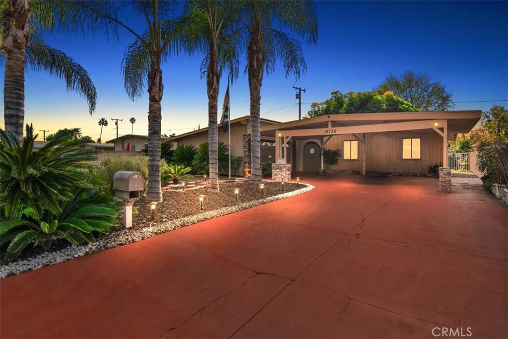 16138 East Kingside Drive