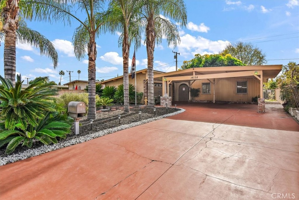 16138 East Kingside Drive