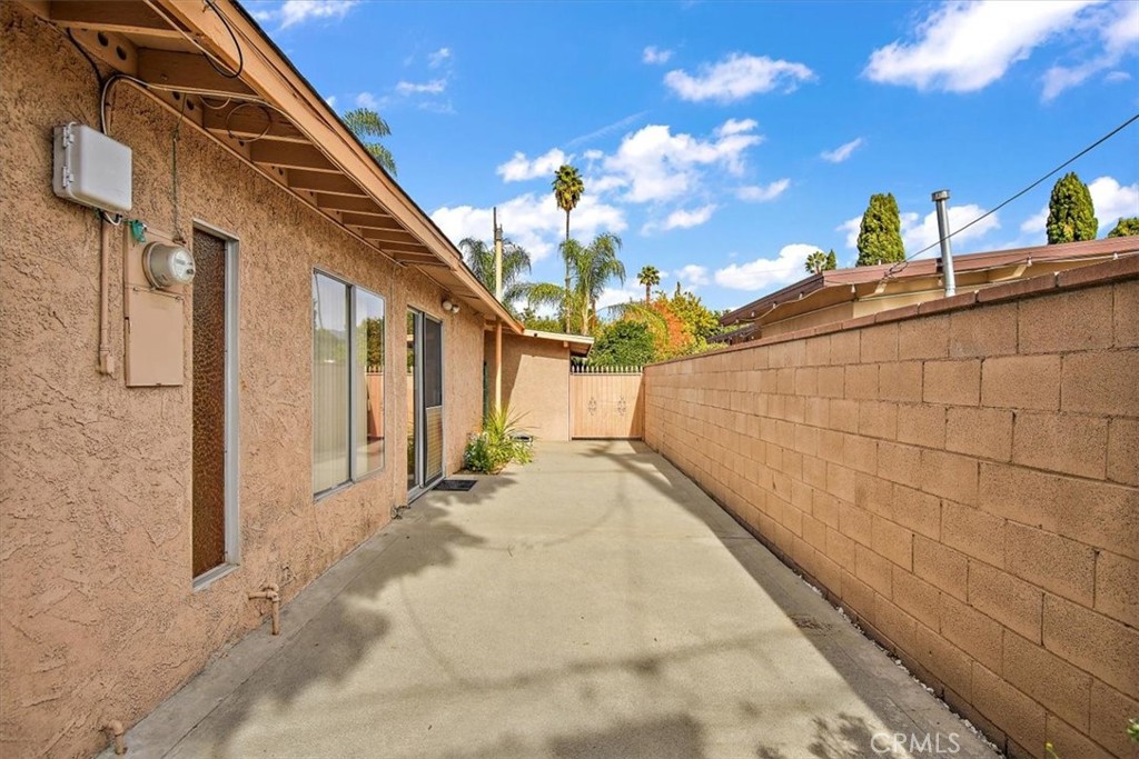 16138 East Kingside Drive