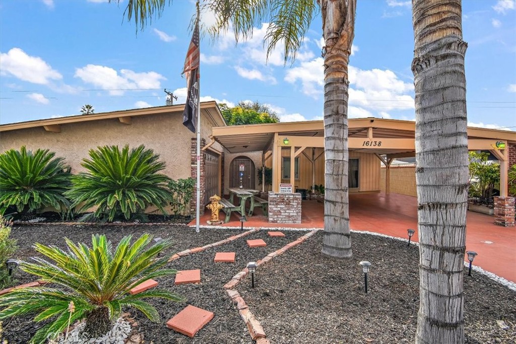 16138 East Kingside Drive