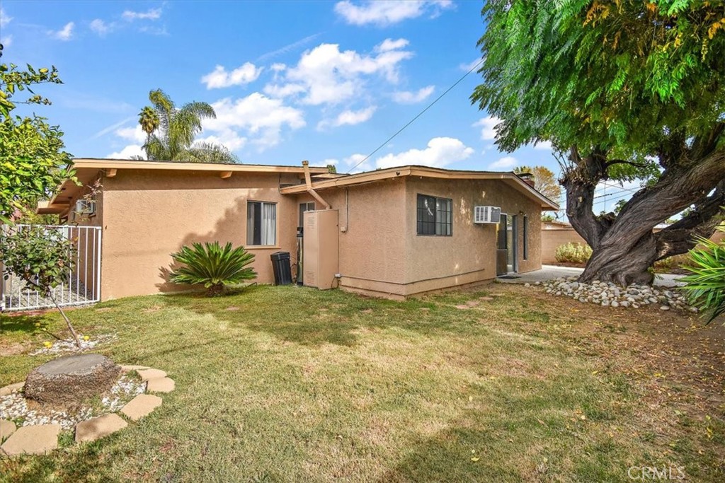 16138 East Kingside Drive