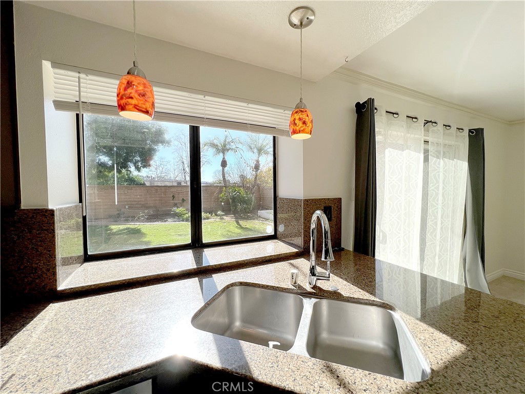 21340 Via Del Venado