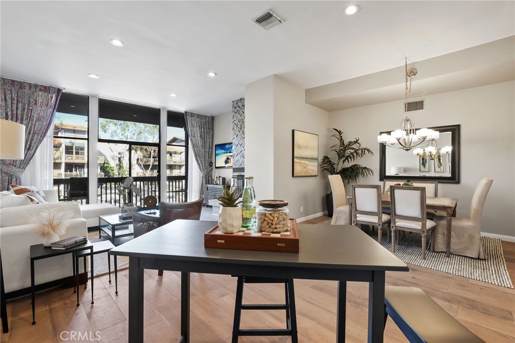 7221 Marina Pacifica Drive N 11