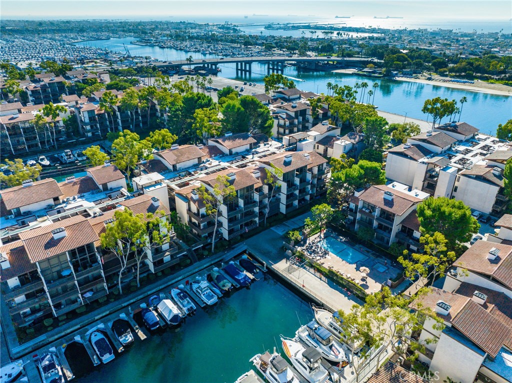 7221 Marina Pacifica Drive N 11