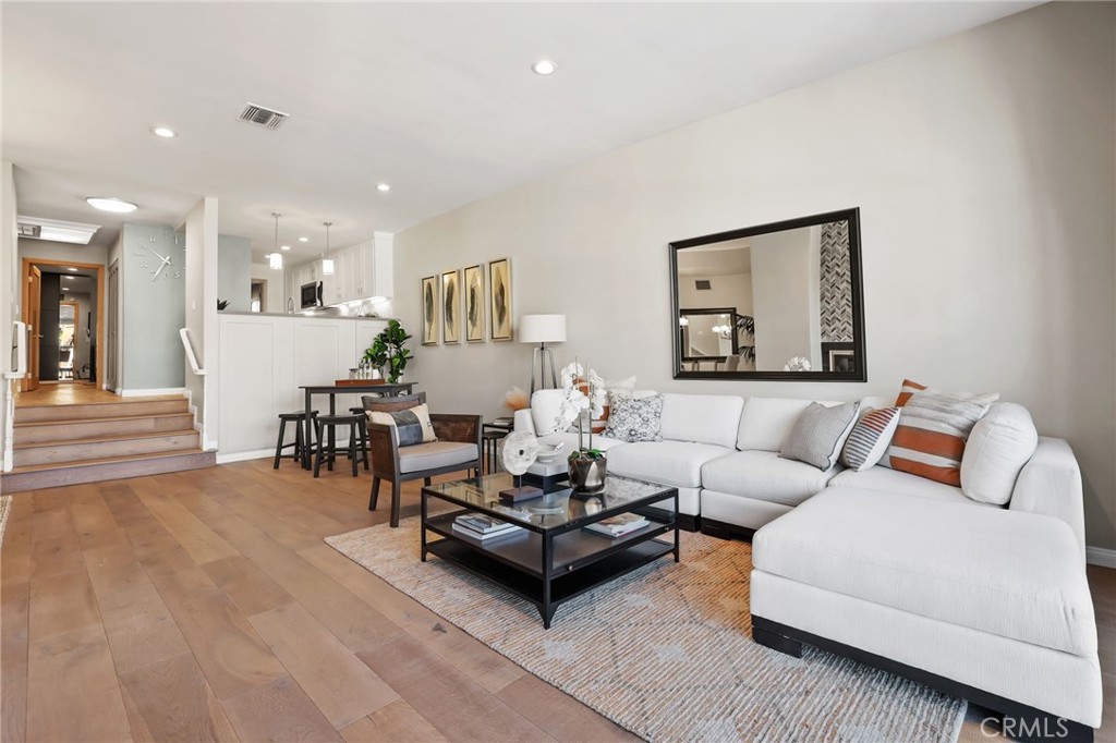 7221 Marina Pacifica Drive N 11