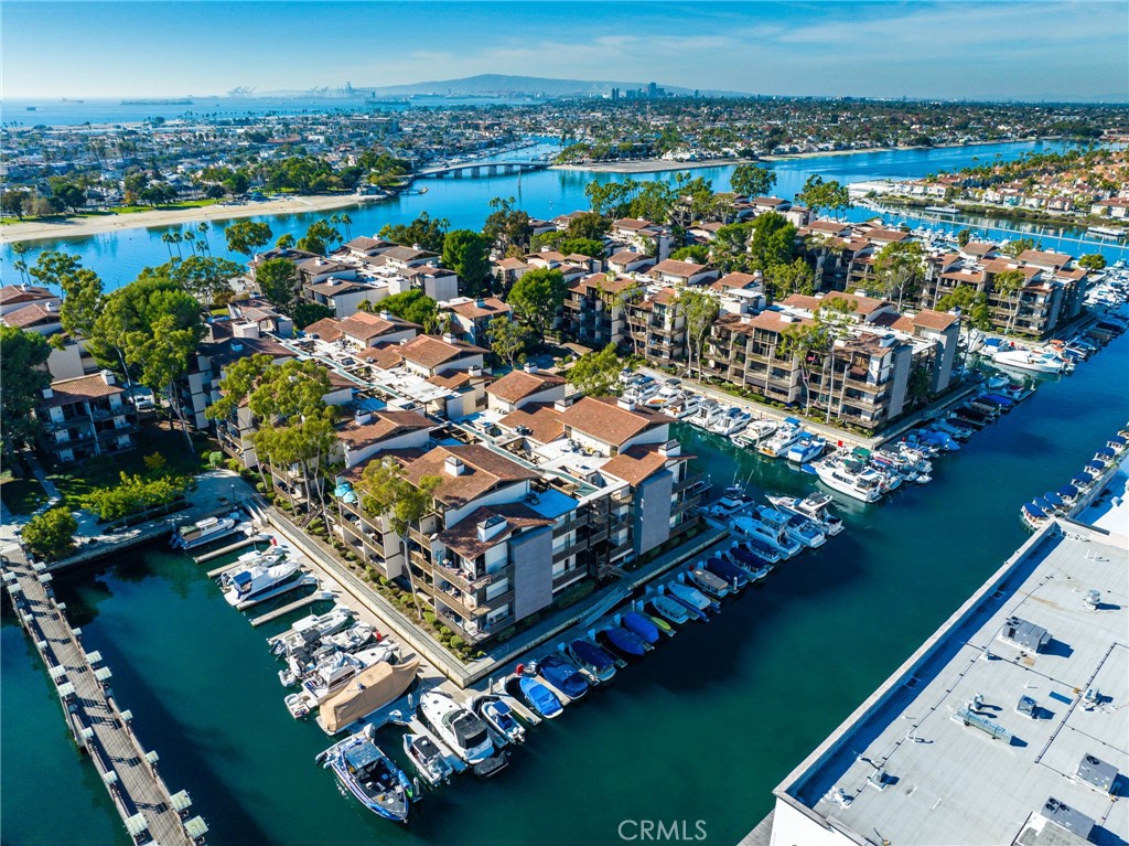 7221 Marina Pacifica Drive N 11