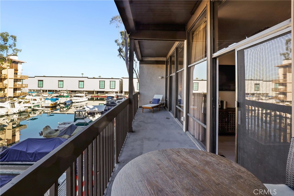 7221 Marina Pacifica Drive N 11