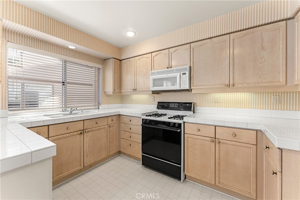 581 N Pageant Drive B