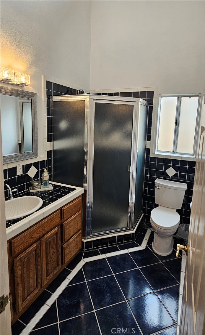 4815 E Ocean Boulevard