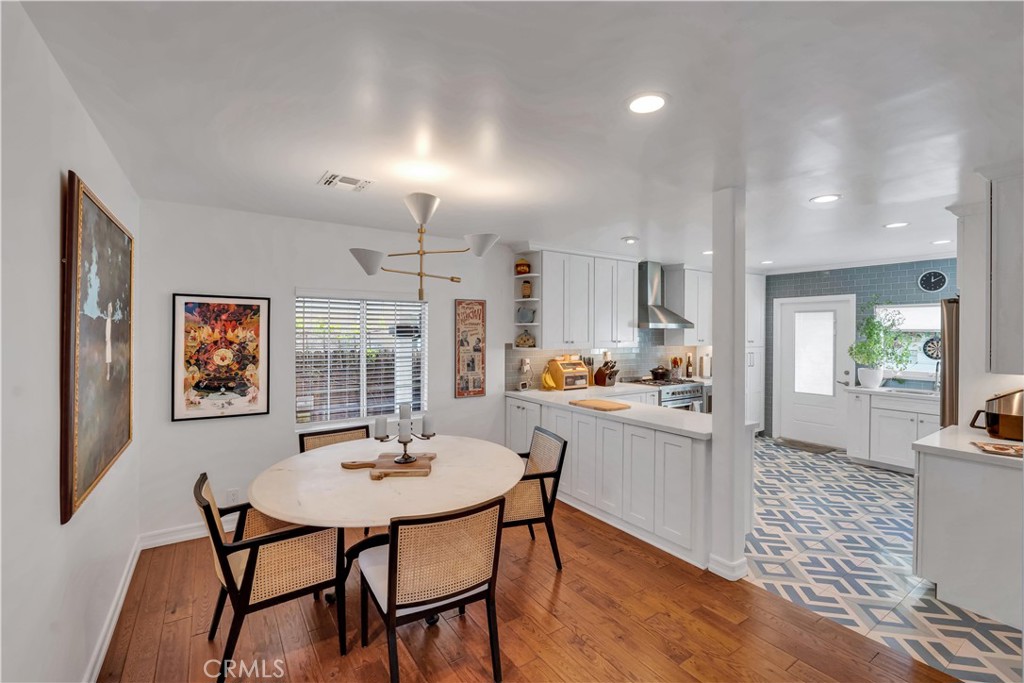 329 S Virginia Avenue