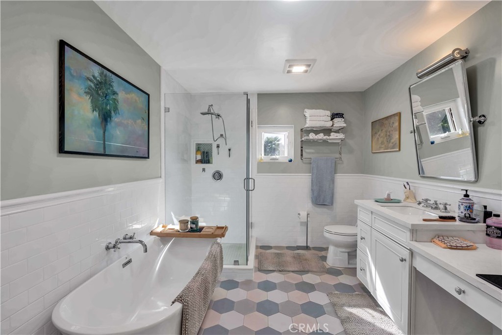 329 S Virginia Avenue