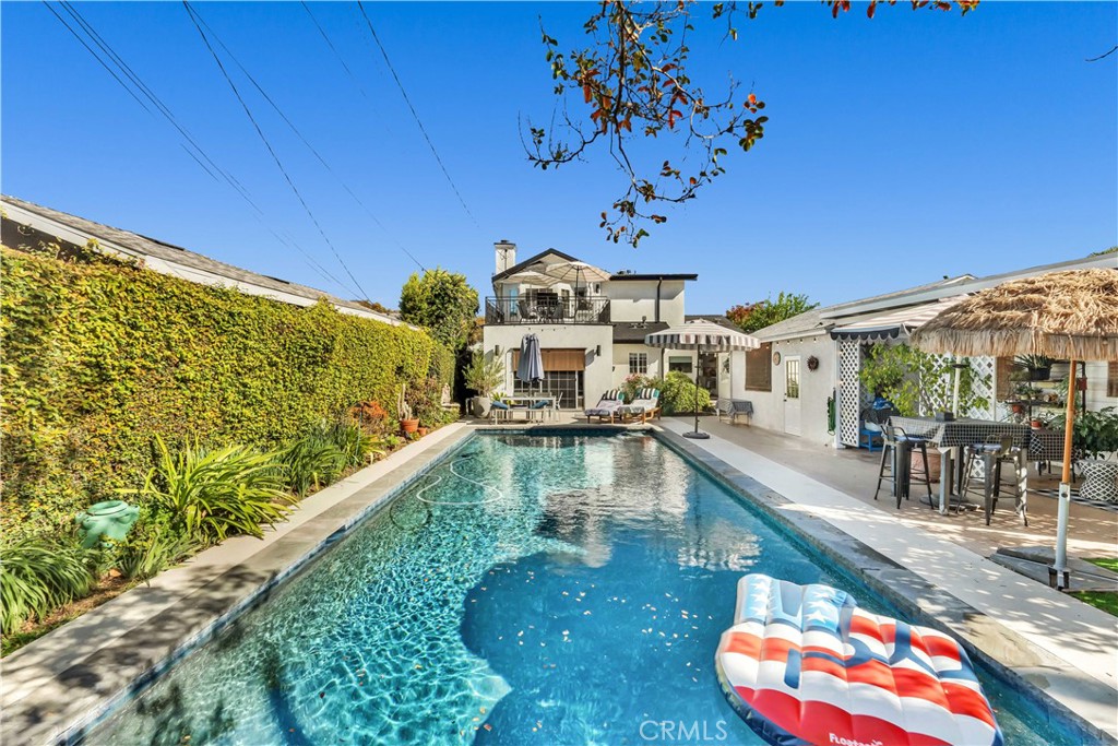 329 S Virginia Avenue